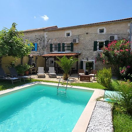 Casa Stifanici Villa Baderna Eksteriør bilde