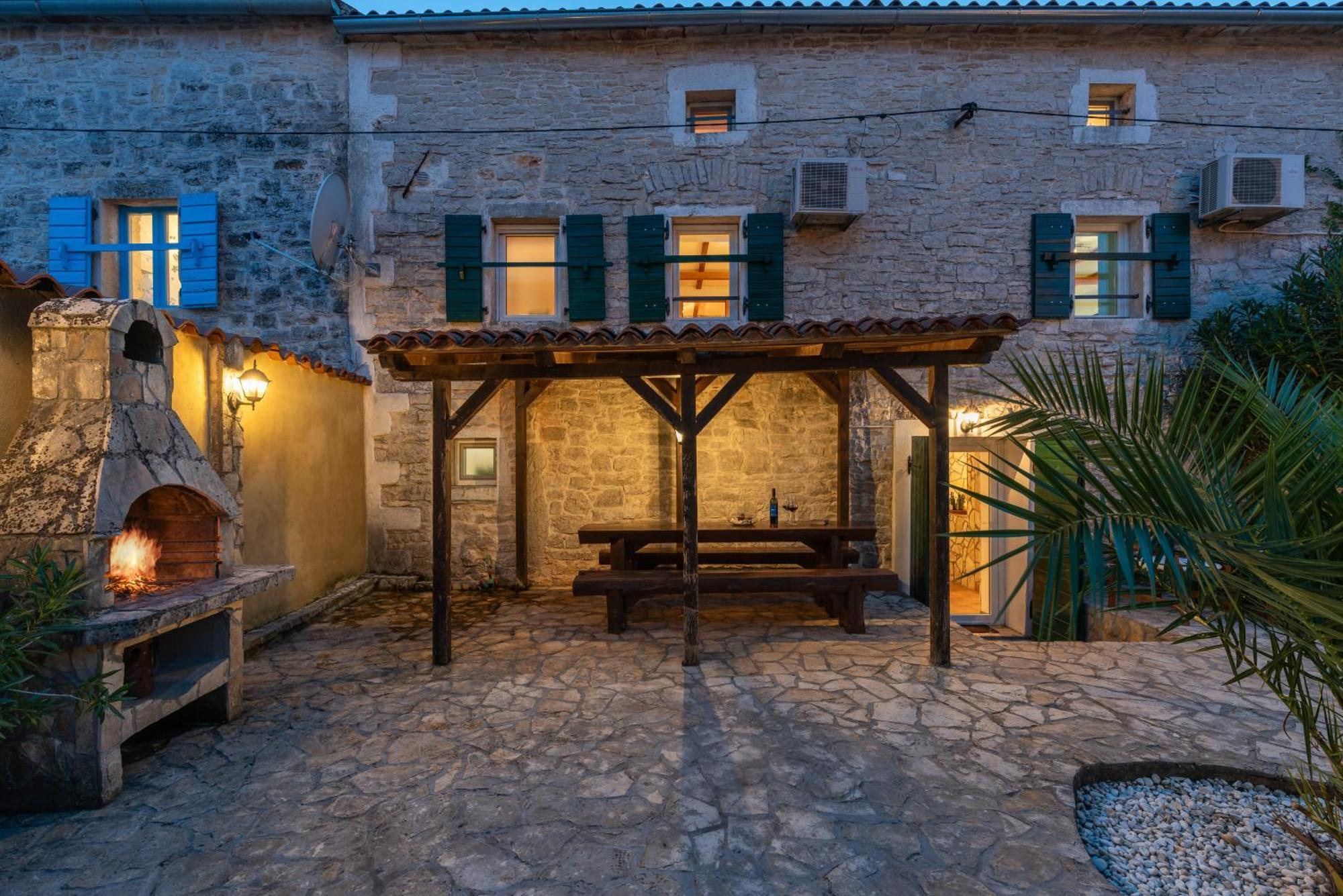 Casa Stifanici Villa Baderna Eksteriør bilde